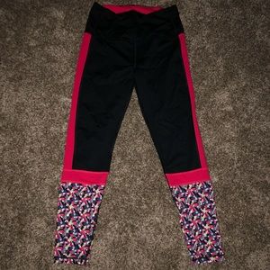 Medium Victoria Secrets workout pants